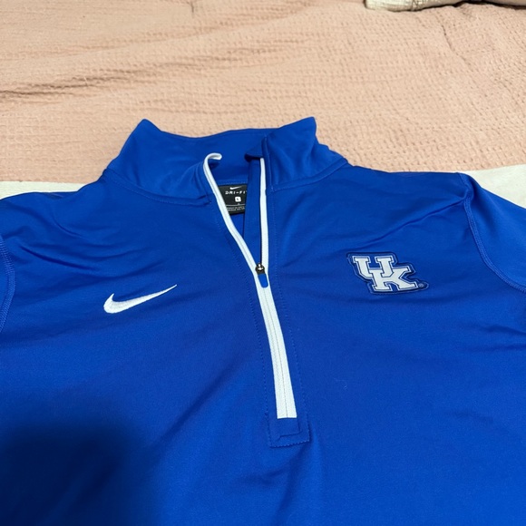 University of Kentucky Nike Dri-Fit Women’s Quarter Zip - Picture 1 of 5